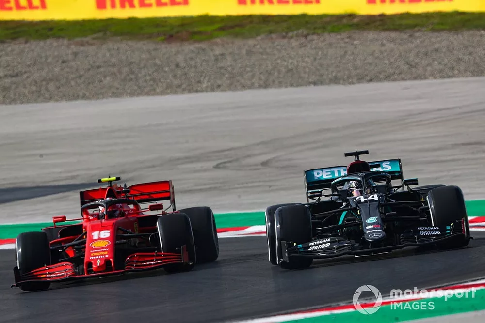 Lewis Hamilton, Mercedes F1 W11, Charles Leclerc, Ferrari SF1000