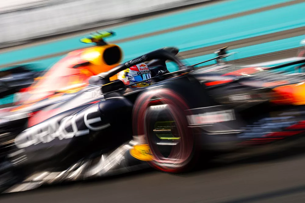 Sergio Perez, Red Bull Racing RB18