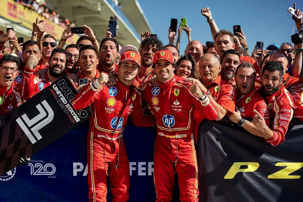 Charles Leclerc, Scuderia Ferrari, 1. pozisyon, Carlos Sainz, Scuderia Ferrari, 2. pozisyon