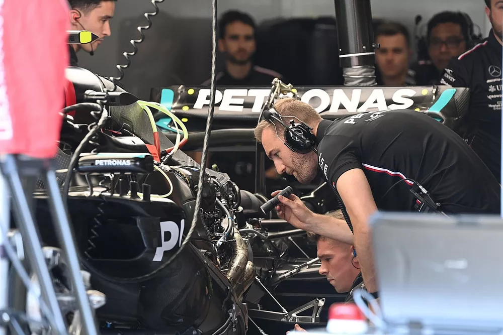 Mercedes F1 W14 engine