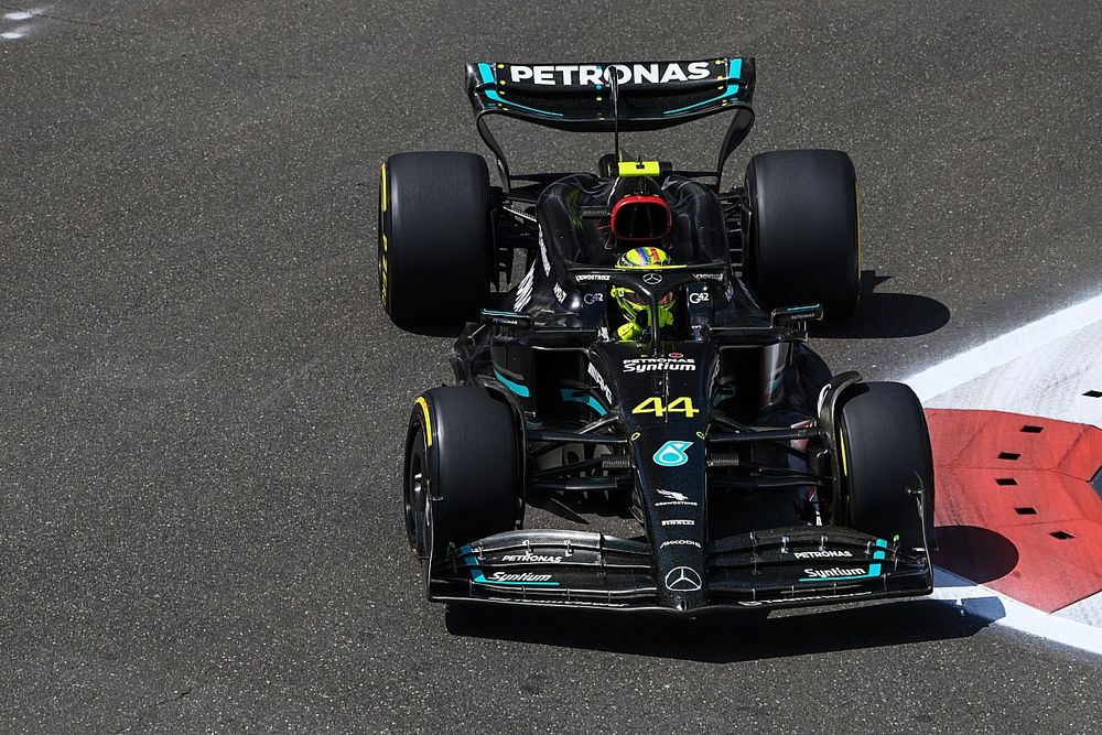 Lewis Hamilton, Mercedes F1 W14