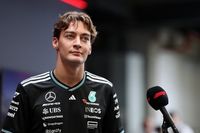 Russell, sobre la lucha con Ferrari: "Todo se decidir&aacute; por una d&eacute;cima en qualy"