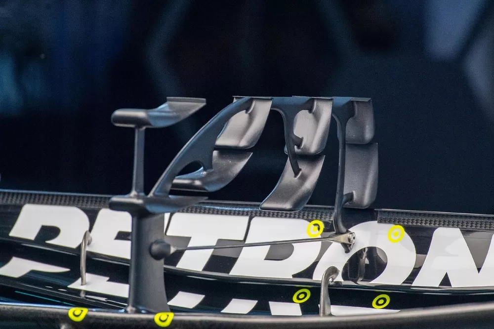 Mercedes rear wing detail