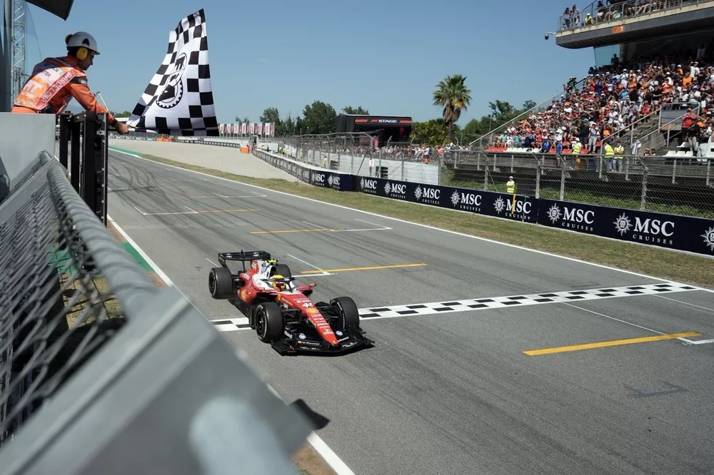 Lewis Hamilton, Ferrari crosses the finish line