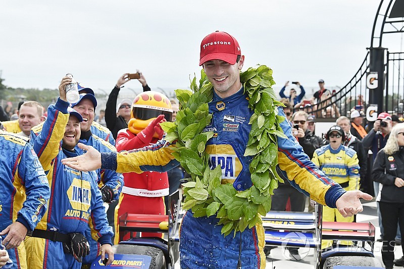 IndyCar Watkins Glen: Rossi wint, Newgarden crasht