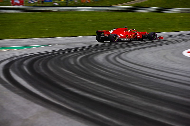 La FIA sanciona a Vettel con tres posiciones en parrilla