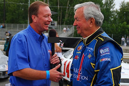 В NASCAR виступить 90-річний гонщик