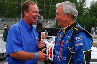 Tiene 90 a&ntilde;os y vuelve a correr en NASCAR