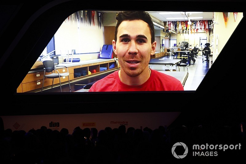 Wickens continua a lottare: