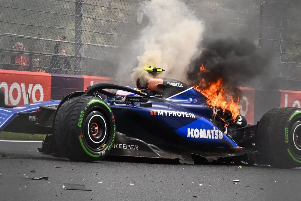 Logan Sargeant, Williams FW46 crash 

