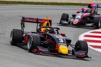 F3 Spain: Lindblad boosts title hopes with victory in milestone race