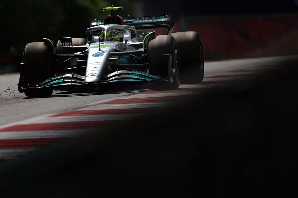 Lewis Hamilton, Mercedes W13