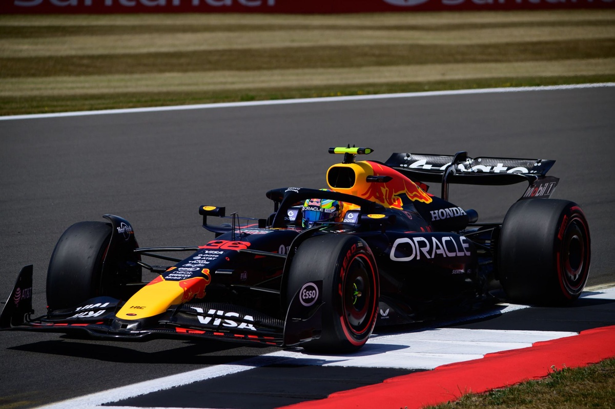 F1: Lindblad faz teste em Mugello com RB19 da Red Bull