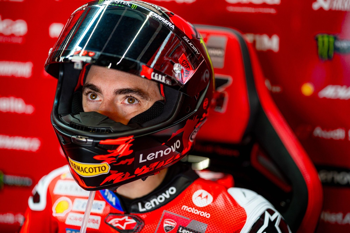 Bagnaia sent Ducati perdu et demande de l'aide : 