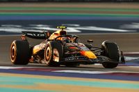 Los comisarios aplican una reprimenda a Checo Pérez en Qatar