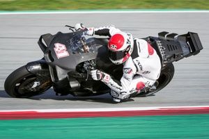 Aleix Espargaró vuelve a pista con Honda en un test privado en Valencia