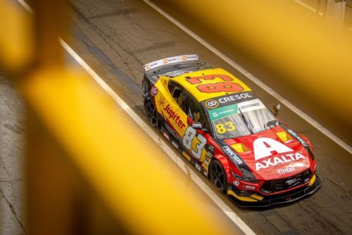 NASCAR Brasil: Casagrande supera Barrichello e conquista superpole em Londrina