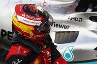 Sainz: "Siempre que voy bien y estoy delante, toca penalizar"