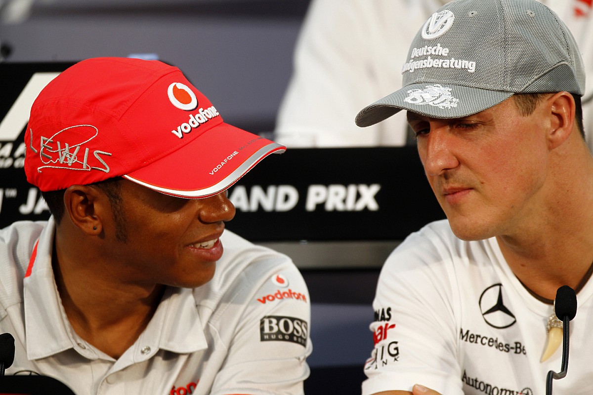Hamilton quer se aproximar de recordes de Schumacher