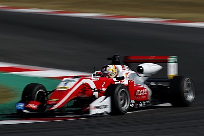 F3 Avrupa Hockenheim: İlk yarışa Zhou pole'den başlayacak, Schumacher 7.