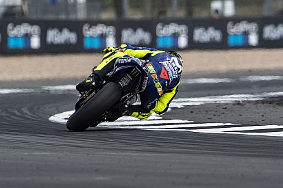 Silverstone : l'état de la piste fait grincer des dents parmi les pilotes
