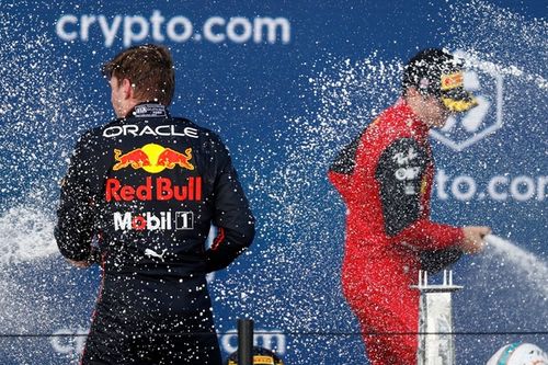 El champ&aacute;n y Mo&euml;t & Chandon vuelven al podio en la F1 en 2025