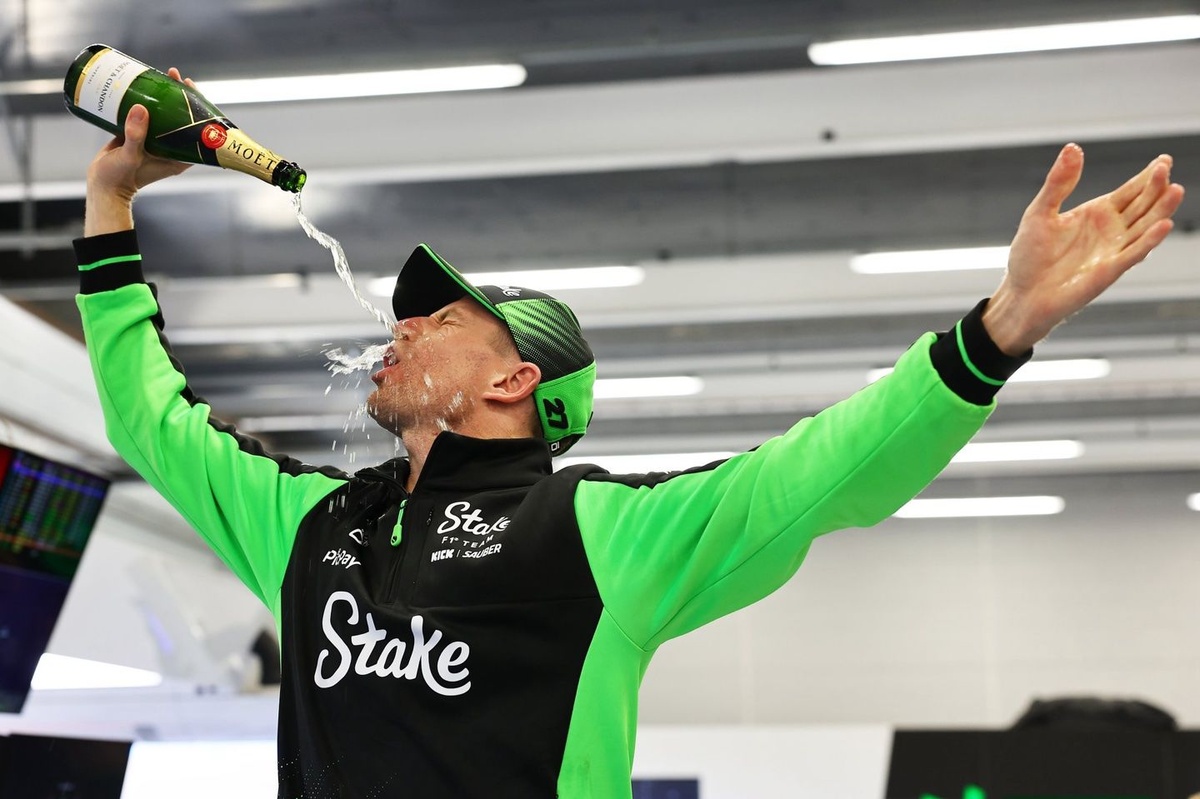 愛されるヒュルケンベルグ……メルセデス＆アストンマーティン