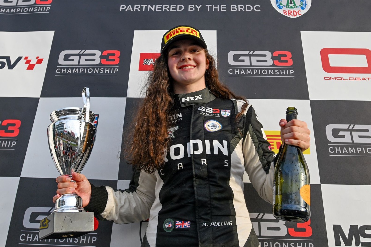 Abbi Pulling headlines 11-driver Indy NXT test at Indianapolis
