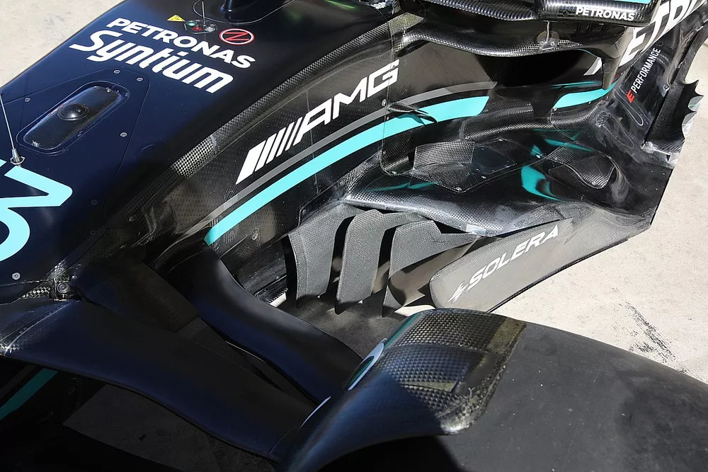 Mercedes W14 technical detail 
