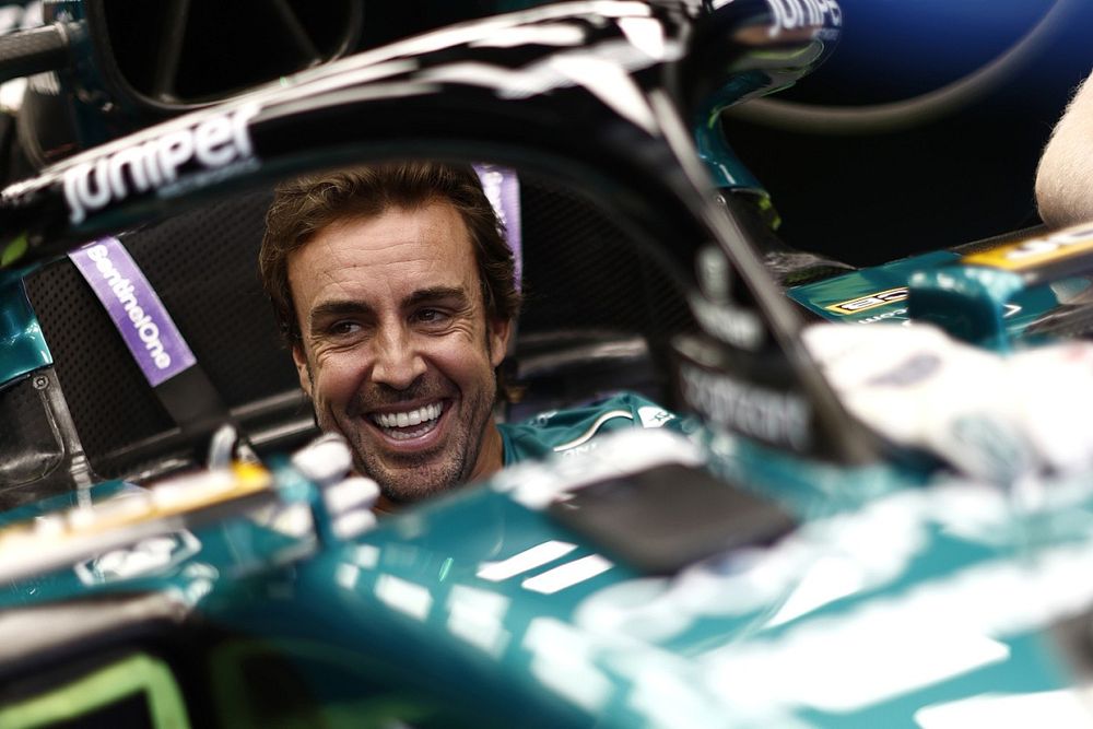 Fernando Alonso, Aston Martin F1 Team 