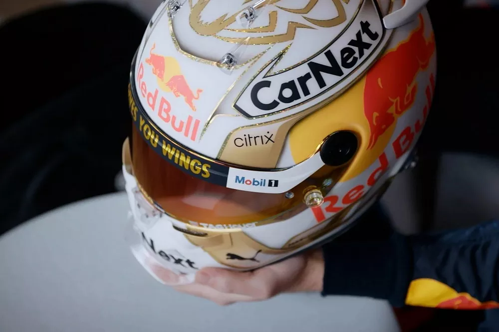 El casco de Max Verstappen para 2022.