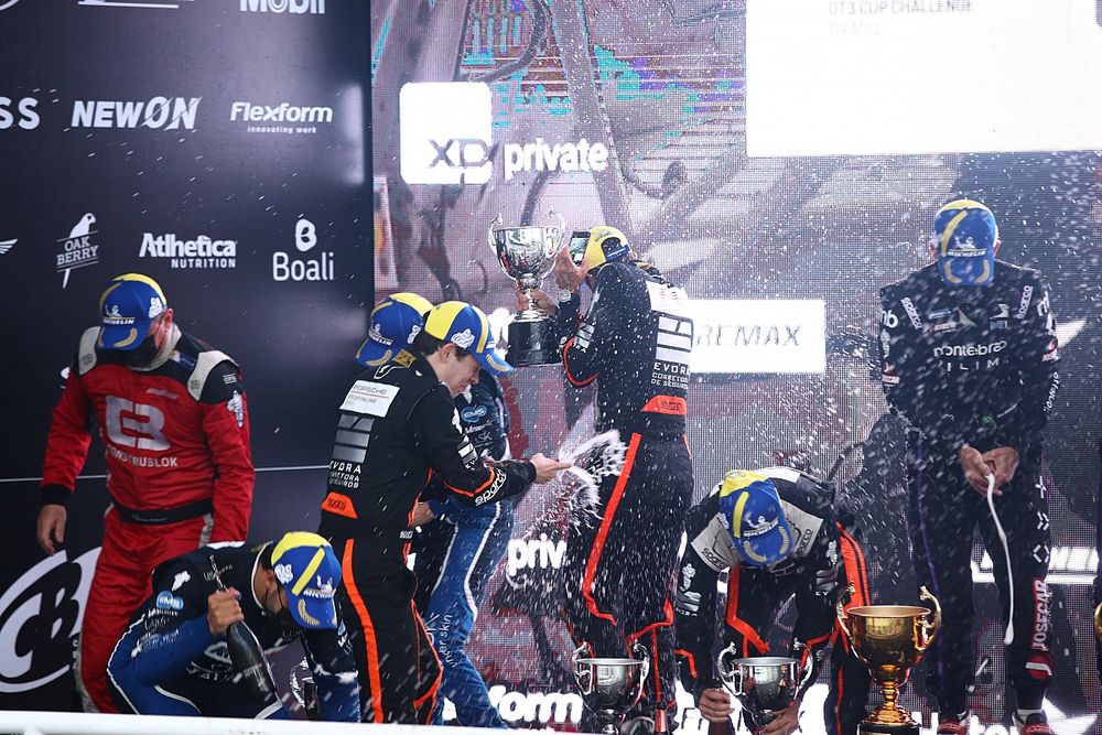 Pódio da porsche cup em Interlagos