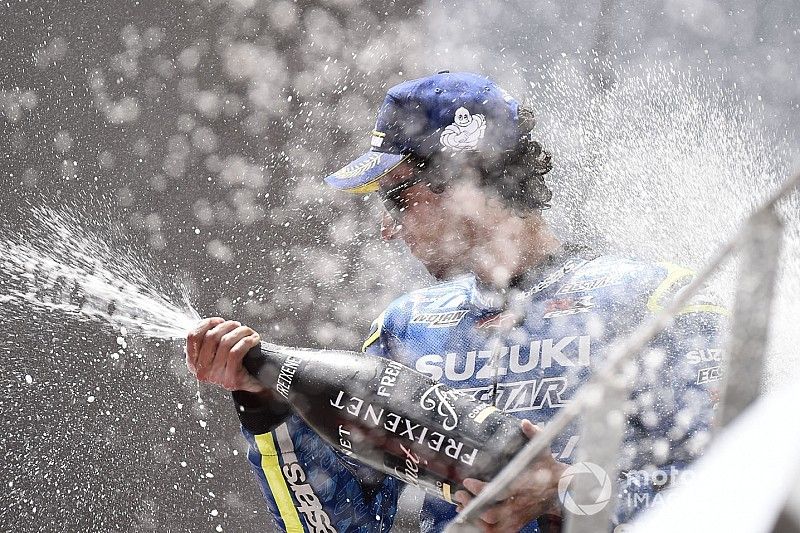 Podio: segundo clasificado Alex Rins, Team Suzuki MotoGP