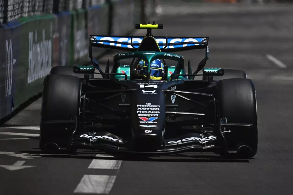 Alonso: los F1 2026 son los "peores" de la historia en Mónaco y “no deberían competir”