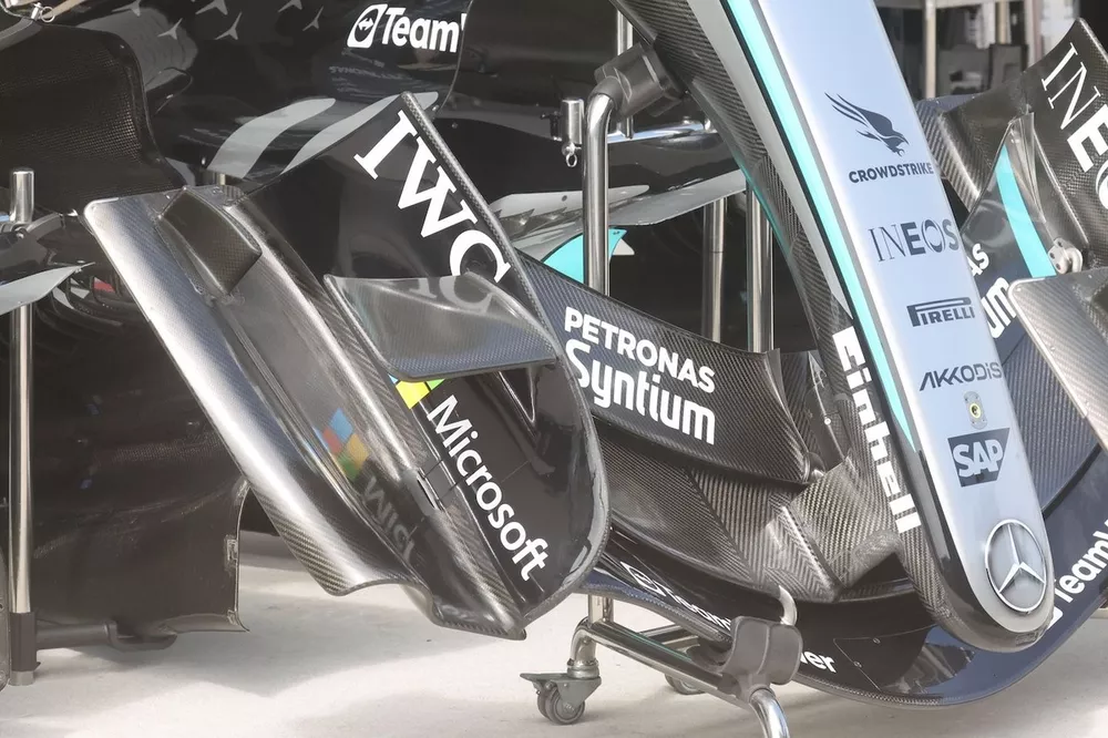 Mercedes W17, dettaglio tecnico 