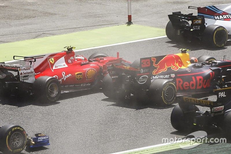 Kimi Raikkonen, Ferrari SF70H, Max Verstappen, Red Bull Racing RB13