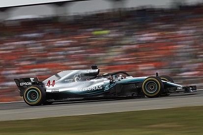 Mercedes требовала от Хэмилтона атаковать до самого финиша в Хоккенхайме. Команда опасалась штрафа