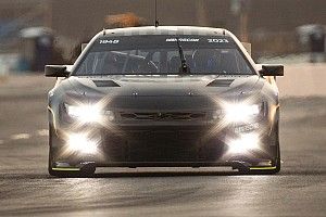 Así luce el NASCAR Garage 56 con faros delanteros para Le Mans