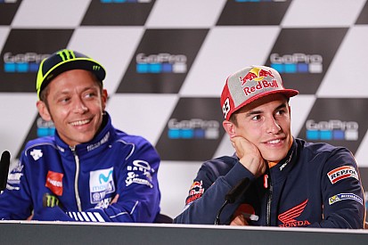 Marquez: "Jarvis mi ha detto che un Marquez in Yamaha non si può vedere, ma già nel 2016"