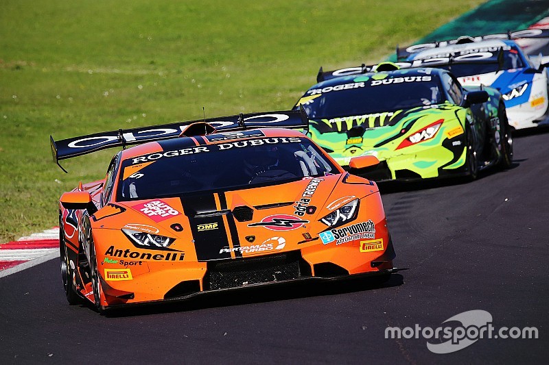 Lamborghini, Finali Mondiali PRO-PRO AM: Altoè e Zampieri vincono Gara 2 e Titolo, anche Spinelli e Perez sono Campioni