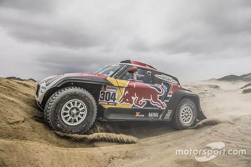#304 X-Raid Mini JCW Team: Stephane Peterhansel, David Castera