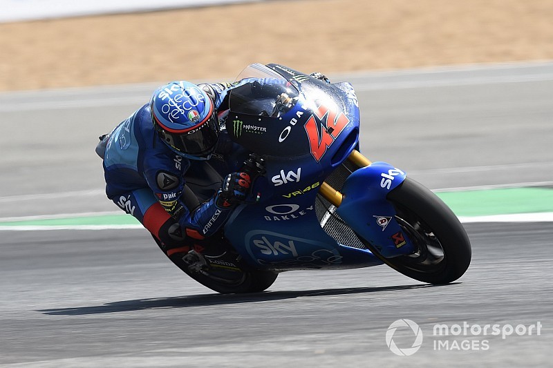 Festa italiana a Sepang in Moto2: vince Marini e Bagnaia è campione del mondo!