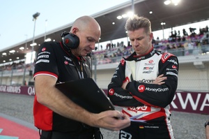 F1 ライコネン優勝、ニコヒュルケンベルグ、グロージャン F1 ライコネン優勝、ニコヒュルケンベルグ、グロージャン F1