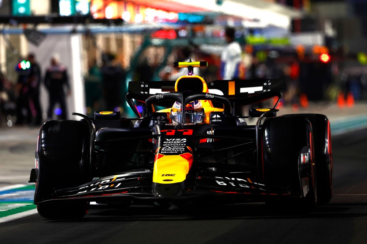 ランド・ノリス　セルジオ・ペレス 直筆サイン　2019年 F1 日本GP 額装品 ランド・ノリス セルジオ・ペレス 直筆サイン 2019年 F1 日本GP