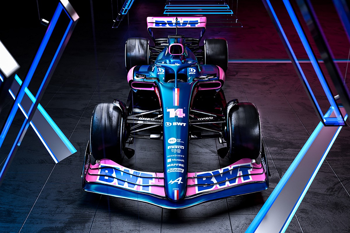 アルピーヌには新しいエンジンがある」F1復帰2年目のアロンソ