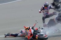 Vídeo: ¡Accidente brutal entre Márquez y Zarco en Sachsenring!