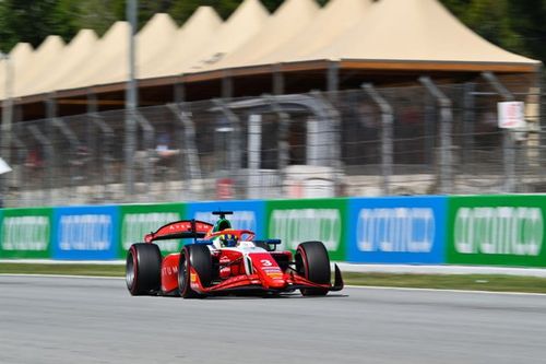 F2 Austria: Bearman vence en la sprint y Pepe Martí sube al podio