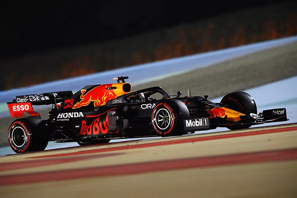 Max Verstappen, Red Bull Racing RB16B