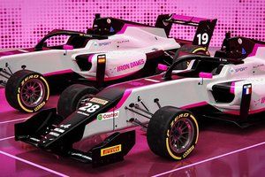 Żelazne Damy w stawce FRECA