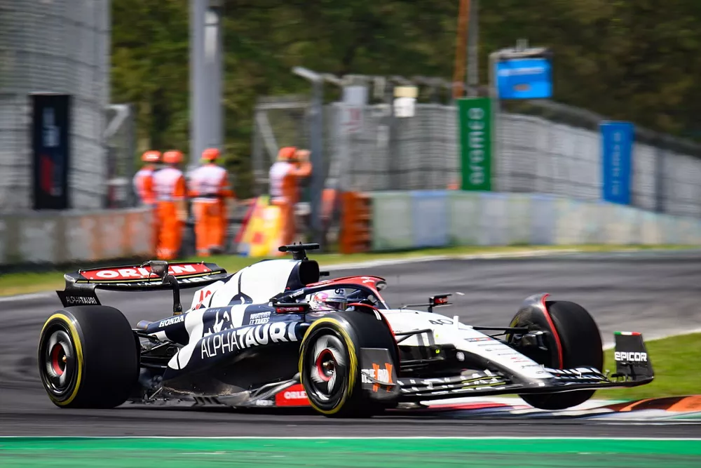 Liam Lawson, AlphaTauri AT04